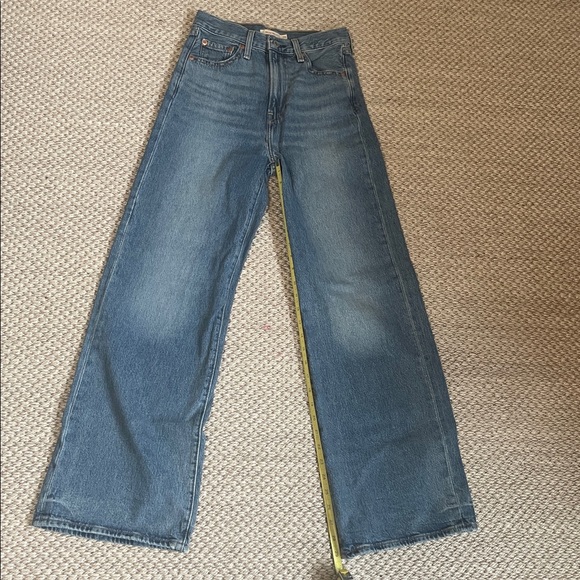 Levi’s | Ribcage Wide Leg Blue Jeans - Picture 5 of 6